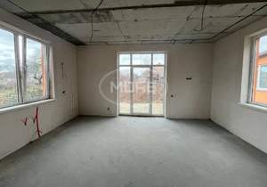 Дом 122м&sup2;, 2-этажный, участок 4 сот.  