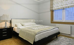 Дом 200м&sup2;, 3-этажный, участок 2 сот.  