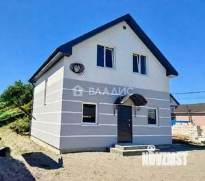 Дом 110м&sup2;, 2-этажный, участок 4 сот.  