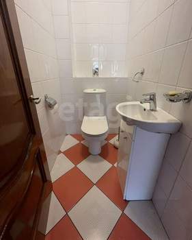 Дом 114м&sup2;, 2-этажный, участок 6 сот.  