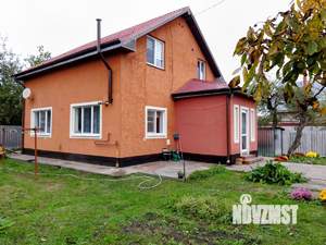 Дом 130м², 2-этажный, участок 6 сот.  