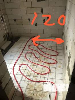 Дом 100м&sup2;, 2-этажный, участок 4 сот.  