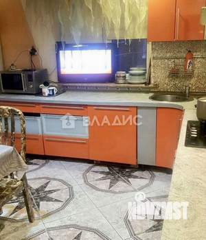 Таунхаус 280м², 3-этажный, участок 4 сот.  