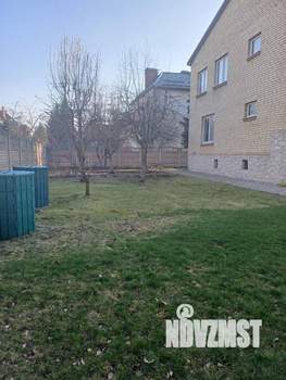 Коттедж 347м², 2-этажный, участок 10 сот.  