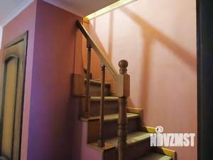 Дом 253м&sup2;, 2-этажный, участок 9 сот.  