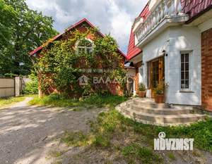 Дом 270м², 2-этажный, участок 8 сот.  