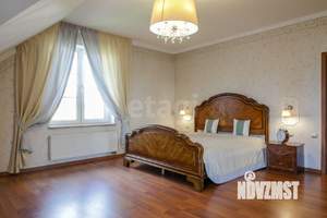 Дом 250м², 2-этажный, участок 6 сот.  