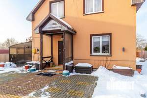 Дом 136м&sup2;, 2-этажный, участок 9 сот.  