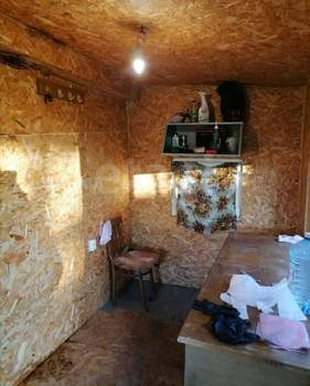 Дом 18м&sup2;, 2-этажный, участок 7 сот.  