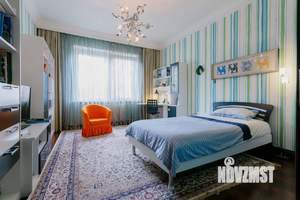 Таунхаус 470м², 3-этажный, участок 3 сот.  