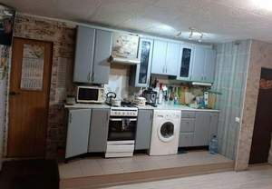 Дом 150м&sup2;, 3-этажный, участок 1 сот.  