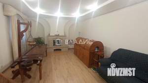 Дом 430м², 3-этажный, участок 12 сот.  