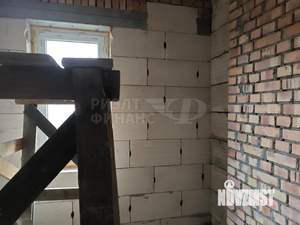 Дом 215м², 2-этажный, участок 6 сот.  