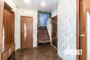 Дом 120м&sup2;, 2-этажный, участок 6 сот.  