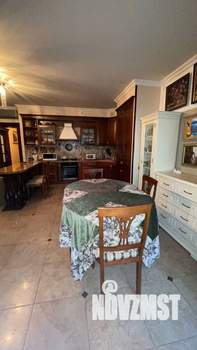 Таунхаус 176м&sup2;, 2-этажный, участок 1 сот.  