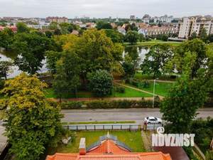 Дом 500м², 3-этажный, участок 13 сот.  