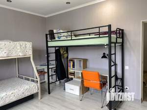 Дом 150м&sup2;, 2-этажный, участок 6 сот.  