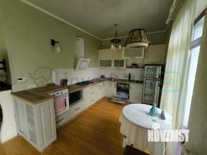 Дом 136м², 2-этажный, участок 10 сот.  