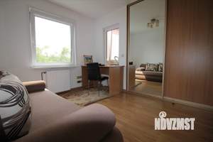 Дом 90м&sup2;, 2-этажный, участок 3 сот.  