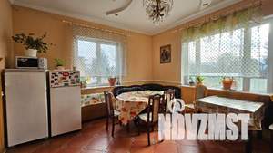 Дом 170м², 2-этажный, участок 6 сот.  