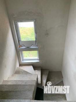 Дом 150м&sup2;, 2-этажный, участок 4 сот.  