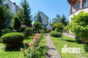 Дом 225м², 2-этажный, участок 11 сот.  