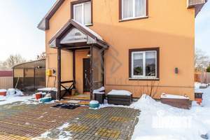 Дом 136м&sup2;, 2-этажный, участок 9 сот.  