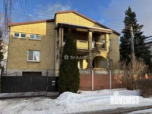 Дом 347м&sup2;, 2-этажный, участок 10 сот.  