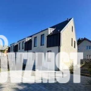 Таунхаус 126м², 2-этажный, участок 2 сот.  