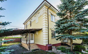 Дом 185м², 2-этажный, участок 5 сот.  