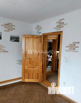 Дом 63м&sup2;, 2-этажный, участок 4 сот.  