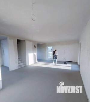 Дом 127м², 2-этажный, участок 5 сот.  