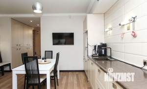 Таунхаус 165м², 3-этажный, участок 1 сот.  