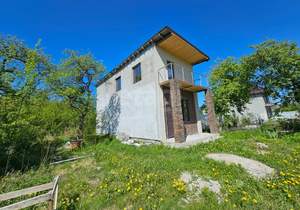 Дом 100м², 2-этажный, участок 5 сот.  