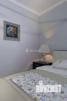 Таунхаус 200м&sup2;, 3-этажный, участок 2 сот.  