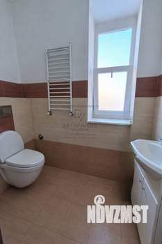 Дом 442м&sup2;, 3-этажный, участок 12 сот.  