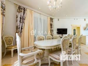 Дом 507м&sup2;, 3-этажный, участок 14 сот.  