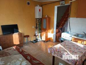 Дом 62м&sup2;, 2-этажный, участок 4 сот.  