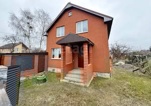 Дом 201м&sup2;, 2-этажный, участок 7 сот.  