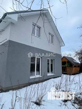 Дача 140м², 2-этажный, участок 5 сот.  