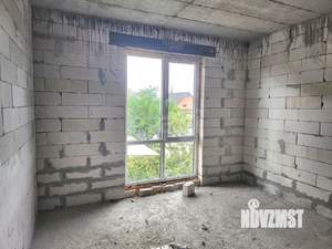 Дом 153м&sup2;, 2-этажный, участок 3 сот.  