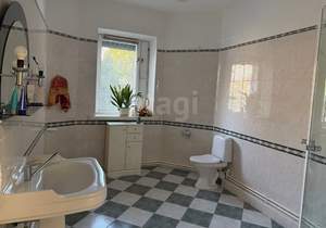 Дом 461м&sup2;, 3-этажный, участок 6 сот.  