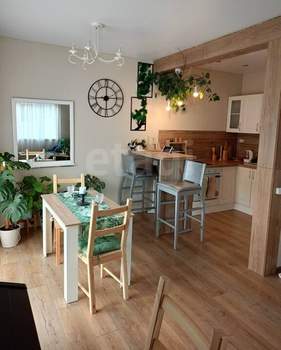 Дом 98м², 2-этажный, участок 5 сот.  