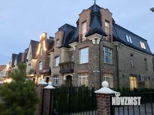 Дом 322м&sup2;, 3-этажный, участок 2 сот.  