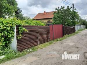 Дом 32м&sup2;, 2-этажный, участок 6 сот.  