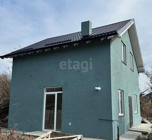 Дом 100м&sup2;, 2-этажный, участок 3 сот.  