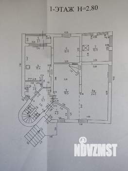 Дом 348м², 3-этажный, участок 9 сот.  