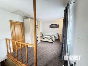 Дом 63м&sup2;, 2-этажный, участок 4 сот.  