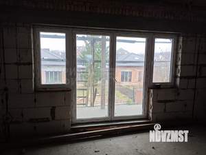 Дом 215м², 2-этажный, участок 6 сот.  