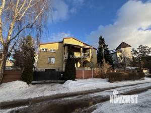 Дом 347м&sup2;, 2-этажный, участок 10 сот.  